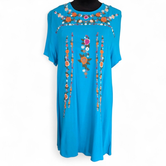 Umgee Dresses & Skirts - Umgee Embroidered Floral Shift Dress Turquoise Rayon Size S Summer Boho Casual